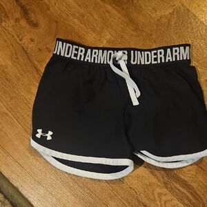 Under Armour Girls Black Shorts Size YMD